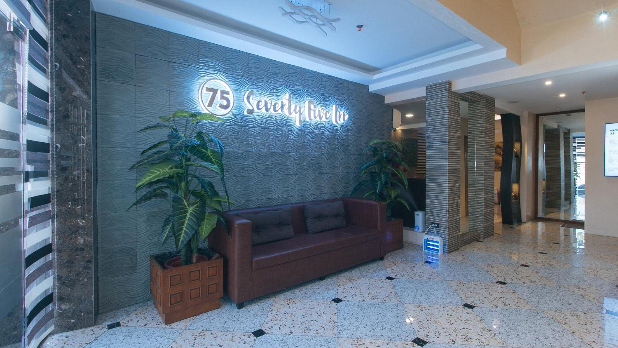Reddoorz Plus At Seventy Five Inn Near Manila Airport Paranaque City Buitenkant foto