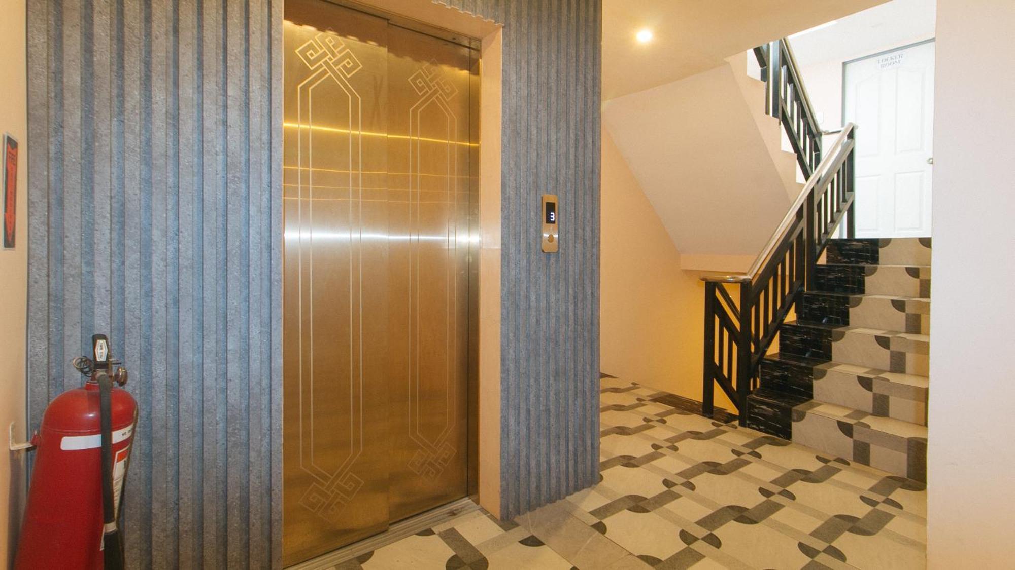 Reddoorz Plus At Seventy Five Inn Near Manila Airport Paranaque City Buitenkant foto