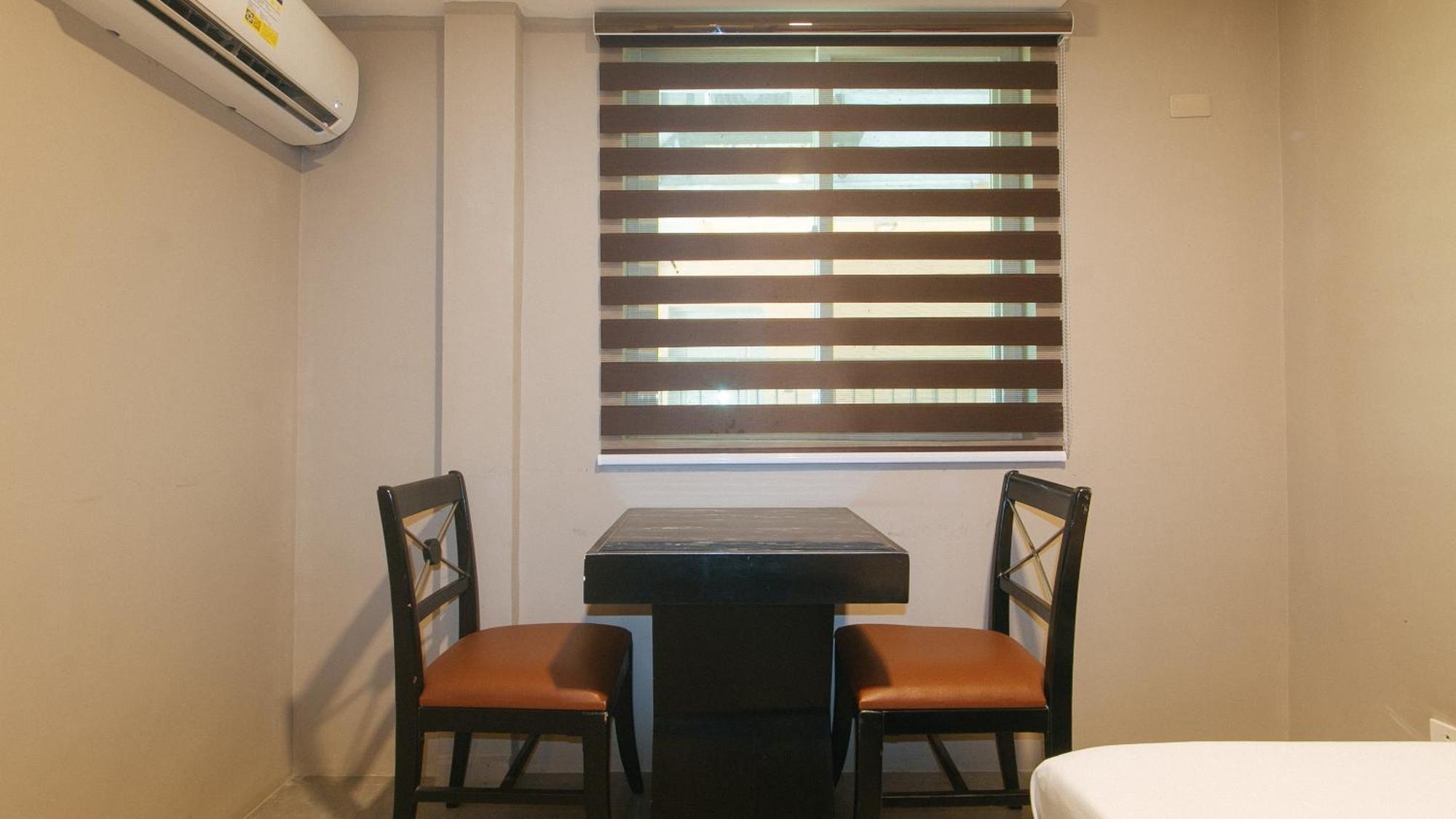 Reddoorz Plus At Seventy Five Inn Near Manila Airport Paranaque City Buitenkant foto