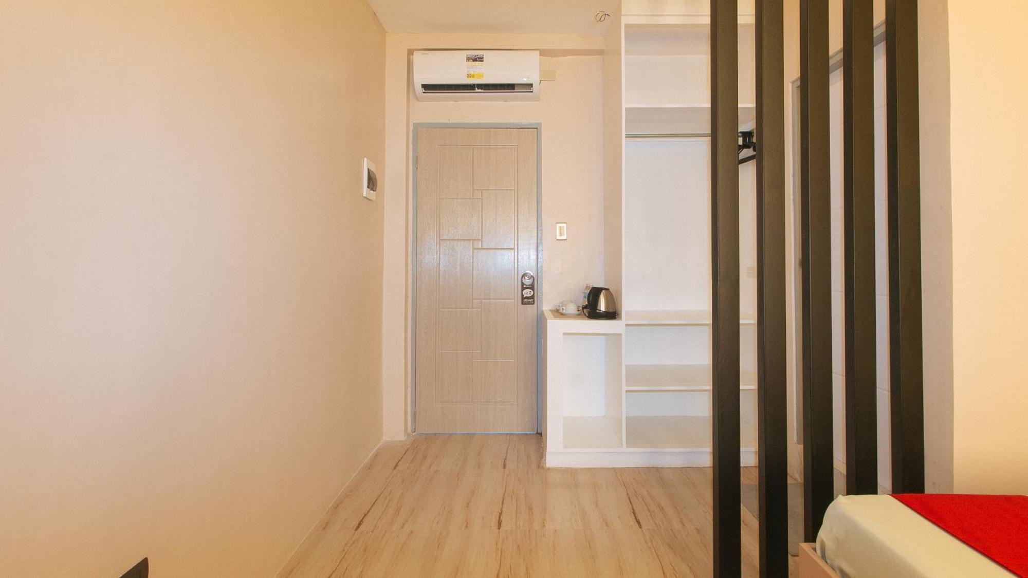 Reddoorz Plus At Seventy Five Inn Near Manila Airport Paranaque City Buitenkant foto